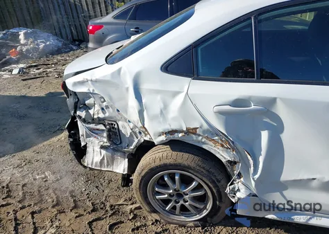 2022 Toyota Corolla Hybrid Le z USA, uszkodzony, nr VIN JTDEAMDE3N3003657